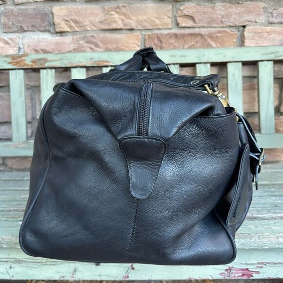 Links & Kings Leather Duffel - Picture 3 of 11